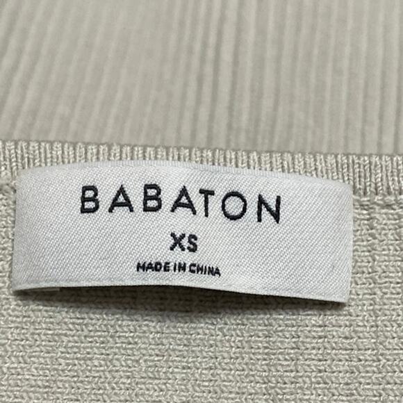 Aritzia Babaton Gray Short Sleeve Ribbed Knit Sculpt Square Neck Crop Top Sz XS - Picture 3 of 4